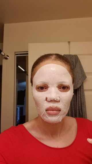 아이뽀 모든 피부 타입을위한 AIPPO Expert Hydrating Mask — 5점을 준 리뷰어가 2018년 2월 올린 사용 사진