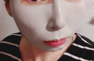 이니스프리 수퍼 화산송이 클레이 무스 마스크 2X — 5점을 준 리뷰어가 2019년 6월 올린 사용 사진