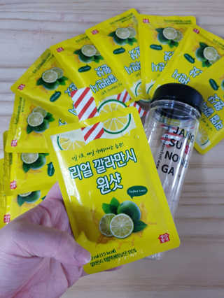 장수농가 리얼깔라만시 원샷 50ml 10팩+보틀 — 5점을 준 리뷰어가 2019년 4월 올린 사용 사진