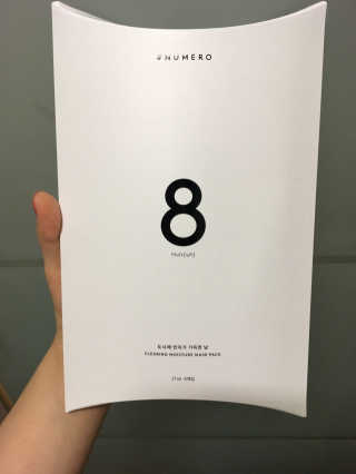 누메로 8 클리어링 모이스처 마스크팩 — 3.5점을 준 리뷰어가 2016년 12월 올린 사용 사진