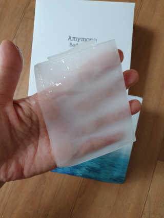 고보습에 화이트닝 아미모네 바다마스크팩 10매입 — 5점을 준 리뷰어가 2020년 1월 올린 사용 사진