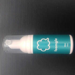 폼글 I foamgle [폼글] 거품가글 50ml 3종 - 민트, 라벤더, 라즈베리 — 5점을 준 리뷰어가 2019년 11월 올린 사용 사진