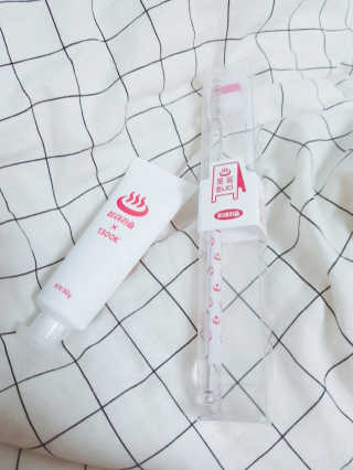 이태리숍 덴탈케어_치약 칫솔 — 5점을 준 리뷰어가 2018년 5월 올린 사용 사진