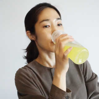 센트룸 아쿠아비타 레몬향, 딸기향 — 5점을 준 리뷰어가 2019년 6월 올린 사용 사진