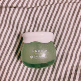 [후르디아] 모공케어 겉보속촉 여름 수분크림 — 5점을 준 리뷰어가 2019년 8월 올린 사용 사진