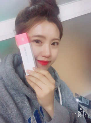 이지듀 디더블유 이지에프 크림 — 4.5점을 준 리뷰어가 2017년 1월 올린 사용 사진