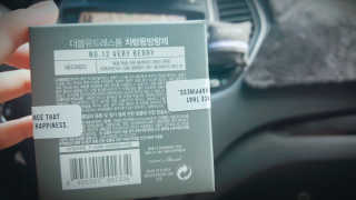 더블유드레스룸 더블유 차량용방향제 — 5점을 준 리뷰어가 2018년 9월 올린 사용 사진