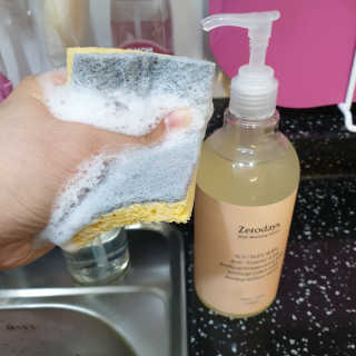 제로데이즈 천연 주방전용세제 + 여성속옷세제 — 5점을 준 리뷰어가 2020년 2월 올린 사용 사진