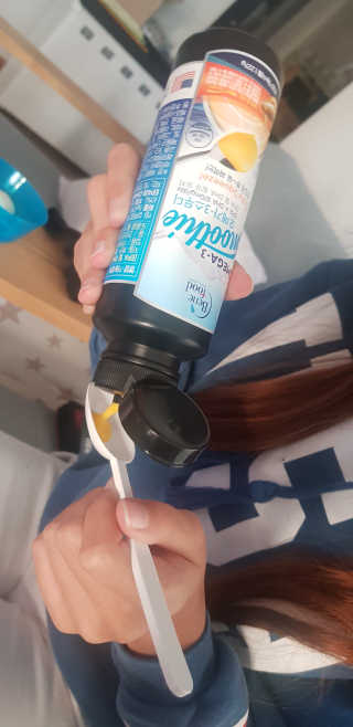 오메가-3스무디 [오메가스무디] 짜먹는 오메가3 DHA 임산부 어린이 — 3점을 준 리뷰어가 2019년 2월 올린 사용 사진