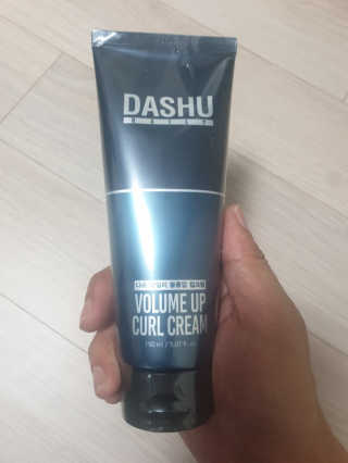 다슈코리아 다슈 데일리 볼륨 업 컬크림 150ml — 4점을 준 리뷰어가 2019년 8월 올린 사용 사진