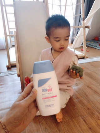 세바메드 베이비 바디밀크 200ml — 4.5점을 준 리뷰어가 2020년 1월 올린 사용 사진