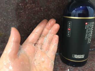 다슈코리아 다슈 데일리 한방 두피 골드 샴푸 500ml — 4점을 준 리뷰어가 2017년 5월 올린 사용 사진