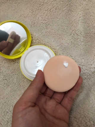 아토팜 톡톡 페이셜 선팩트 SPF43 PA+++ — 5점을 준 리뷰어가 2019년 6월 올린 사용 사진