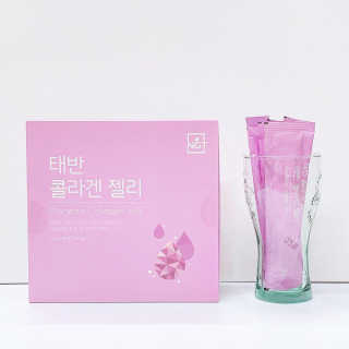 네츄럴굿띵스 태반 콜라겐 젤리 15포 — 4점을 준 리뷰어가 2019년 3월 올린 사용 사진