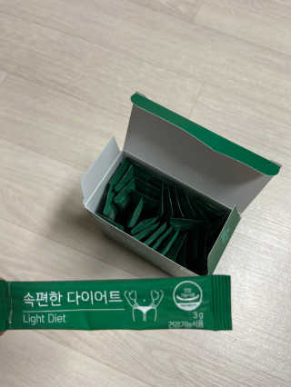 네츄럴굿띵스 속편한 다이어트 30포 — 5점을 준 리뷰어가 2019년 11월 올린 사용 사진