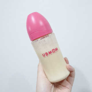 유비맘 PPSU 젖병 노꼭지_260ml_컬러 랜덤 발송 — 5점을 준 리뷰어가 2020년 3월 올린 사용 사진