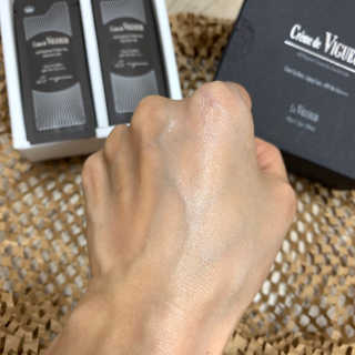 라 뷔게르 크렘 드 뷔게르 - Crème de Vigueur — 5점을 준 리뷰어가 2019년 9월 올린 사용 사진