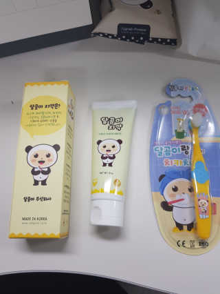 달곰이 어린이 치약+어린이 칫솔 SET — 5점을 준 리뷰어가 2018년 3월 올린 사용 사진