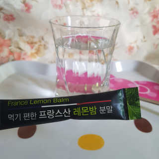 로하스웰 프랑스산 레몬밤 분말 — 4점을 준 리뷰어가 2018년 6월 올린 사용 사진