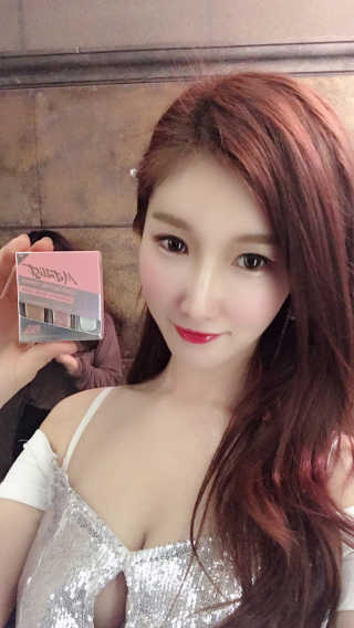 터치인솔 메탈리스트 리퀴드 글리터 타퍼 — 4점을 준 리뷰어가 2019년 5월 올린 사용 사진