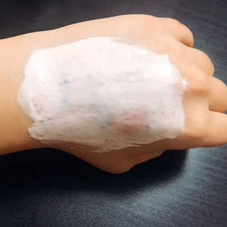 아크웰 아크네 클리어링 딥 클렌징 폼 — 3.17점을 준 리뷰어가 2018년 11월 올린 사용 사진