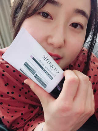 레드컨테이너 오가닉 페미닌 워시 튜브 2종 — 4.5점을 준 리뷰어가 2020년 2월 올린 사용 사진