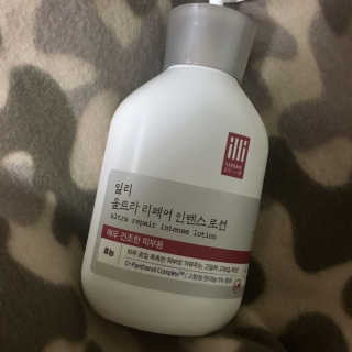 일리윤 울트라 리페어 모이스춰 로션 — 3점을 준 리뷰어가 2016년 10월 올린 사용 사진