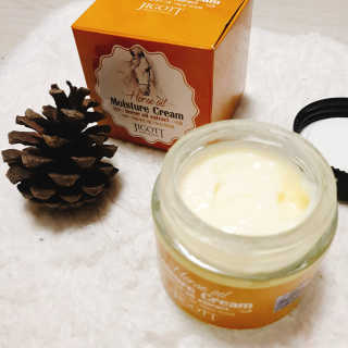 지고트 마유 모이스처 크림 70ml — 4점을 준 리뷰어가 2019년 5월 올린 사용 사진
