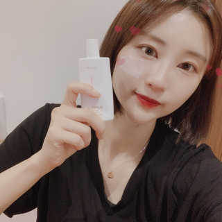 쥴라이Jullai 슈퍼 12 바운스 선 플루이드 SPF50+ PA++++ — 5점을 준 리뷰어가 2019년 7월 올린 사용 사진