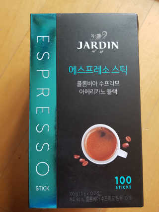 (주)쟈뎅 쟈뎅 에스프레소 스틱 아메리카노 블랙 — 5점을 준 리뷰어가 2018년 10월 올린 사용 사진