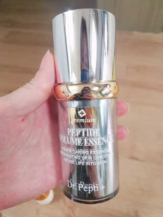 닥터펩티 펩타이드 볼륨 에센스 프리미엄 40ml — 4점을 준 리뷰어가 2018년 11월 올린 사용 사진