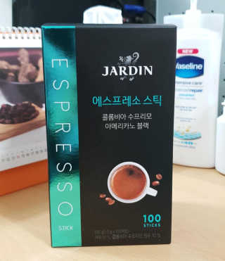 (주)쟈뎅 쟈뎅 에스프레소 스틱 아메리카노 블랙 — 5점을 준 리뷰어가 2018년 10월 올린 사용 사진