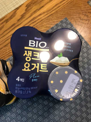 [매일 바이오] 생크림요거트 플레인 12개 + 유자 12개 — 5점을 준 리뷰어가 2019년 7월 올린 사용 사진