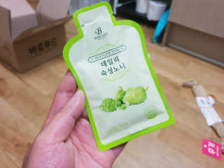 [바로푸드] 데일리 숙성노니원액 30ml x 28팩_1박스 — 4점을 준 리뷰어가 2019년 6월 올린 사용 사진