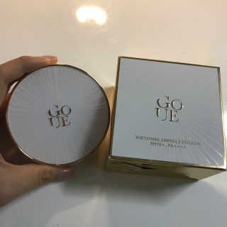 고유에 화이트닝 앰플쿠션 SPF50+, PA++++ — 5점을 준 리뷰어가 2018년 7월 올린 사용 사진
