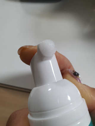폼글 I foamgle [폼글] 거품가글 50ml 3종 - 민트, 라벤더, 라즈베리 — 4점을 준 리뷰어가 2019년 11월 올린 사용 사진