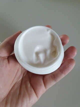 세바메드 우레아 수분폭탄크림 50ml — 5점을 준 리뷰어가 2019년 10월 올린 사용 사진