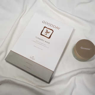 GoodDay Skincare GoodDay 강황 마스크 — 5점을 준 리뷰어가 2019년 9월 올린 사용 사진