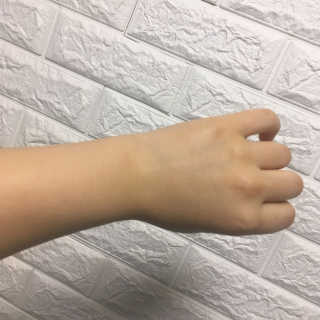 셀레뷰 슈퍼 모이스처 수딩젤 — 4.67점을 준 리뷰어가 2018년 4월 올린 사용 사진