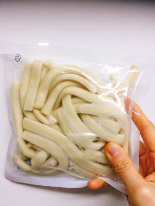 두번째 국떡 국가대표 떡볶이 1팩 + 영미칩 2봉 증정 — 5점을 준 리뷰어가 2019년 2월 올린 사용 사진