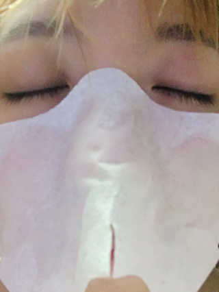 23years old 에어레이닉 포어 마스크 — 4.5점을 준 리뷰어가 2018년 6월 올린 사용 사진