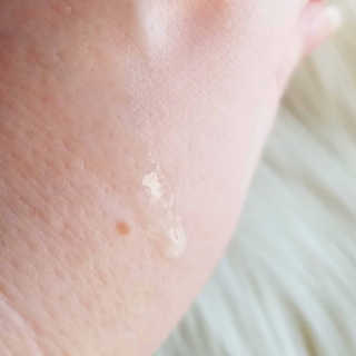 [마녀 공장] 발가락 토미 니아신 에센스 50ml — 4.67점을 준 리뷰어가 2018년 11월 올린 사용 사진