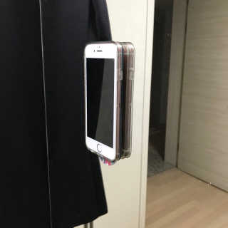 주식회사 디디팝스타일 신개념 특수 거치대 스티키패드 어디든 착착 붙어요 — 4점을 준 리뷰어가 2018년 3월 올린 사용 사진