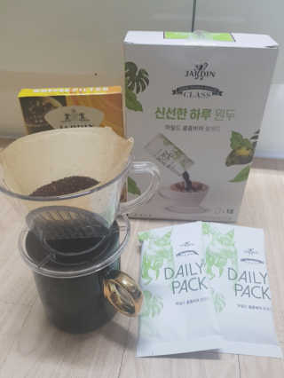 (주)쟈뎅 [쟈뎅] 클래스 신선한 하루 원두+여과지 SET — 4점을 준 리뷰어가 2019년 3월 올린 사용 사진