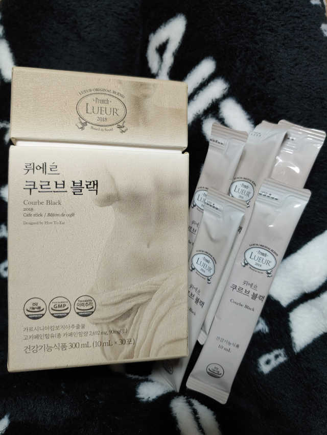 [하우투잇] 뤼에르 쿠르브 블랙 10ml x 30포 총 300ml 리뷰 사진