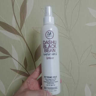 다슈코리아 다슈 포 맨 프리미엄 메가 홀드 슈퍼 스프레이 250ml — 3.83점을 준 리뷰어가 2018년 9월 올린 사용 사진