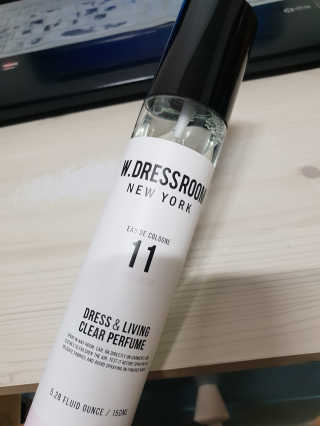 더블유드레스룸 드레스퍼퓸 150ml — 5점을 준 리뷰어가 2018년 12월 올린 사용 사진