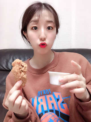 목우촌 또래오래 또래오래  콘듀치킨 — 5점을 준 리뷰어가 2019년 4월 올린 사용 사진