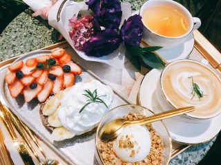 까치화방_종로점 [까치화방] 오픈토스트세트+수제청음료+커피+하루꽃 — 4.5점을 준 리뷰어가 2018년 12월 올린 사용 사진