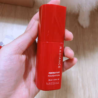 미샤 래디언스 퍼펙트핏 파운데이션 SPF30 PA++ — 5점을 준 리뷰어가 2020년 3월 올린 사용 사진